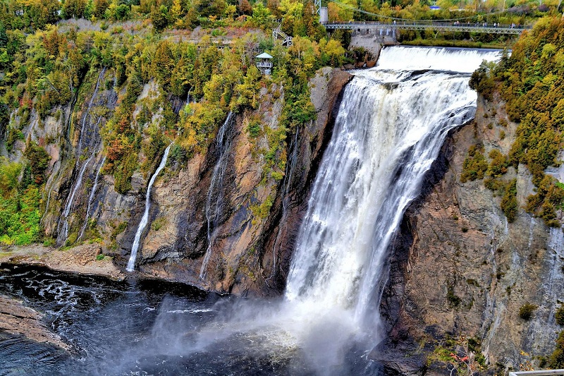 The 10 Most Beautiful Falls In Canada