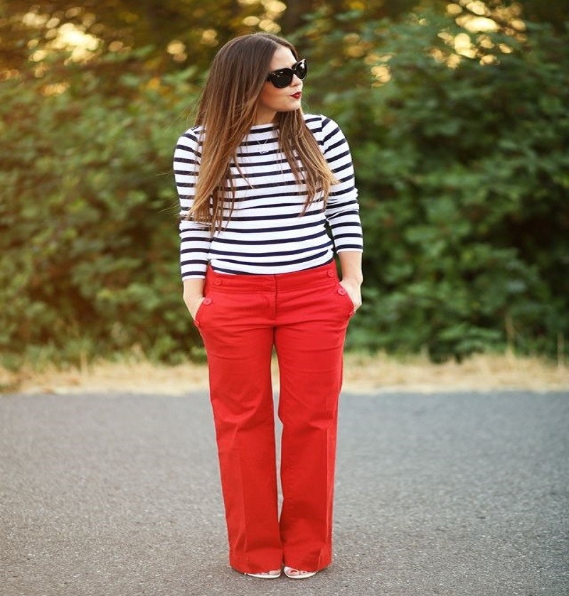 Top 10 ways to wear women red pants to the office