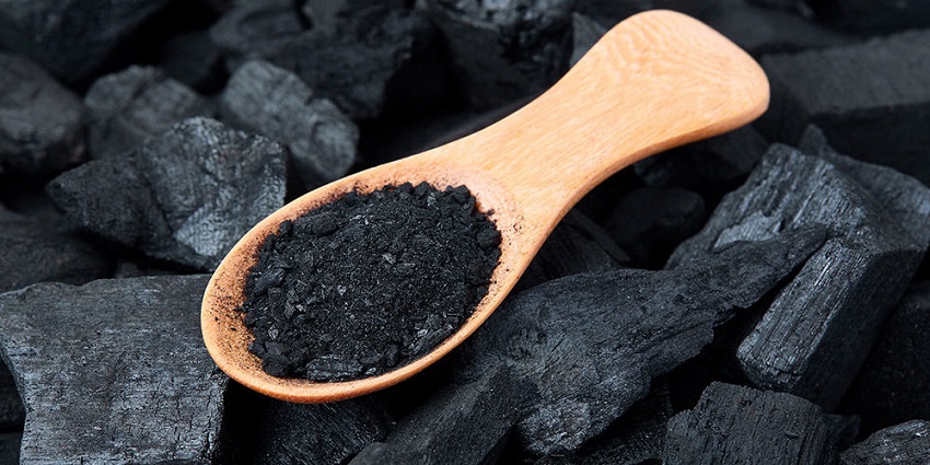 Activated charcoal masks: The secrets to apply them to perfection